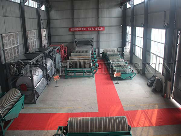 ���x�C�O��S