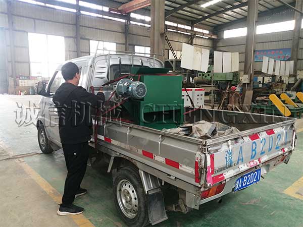 �����\�řC(j��)еС�͸��x�C(j��)�b܇�l(f��)؛